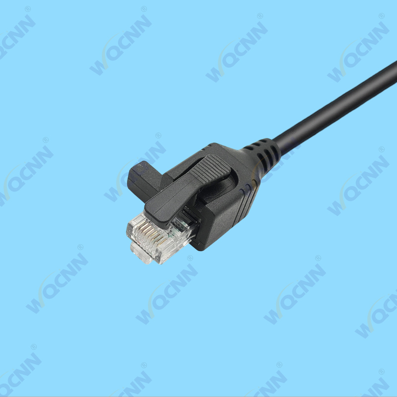 WQ-330  RJ45-8P8C WQ-331 DB-9P 公头